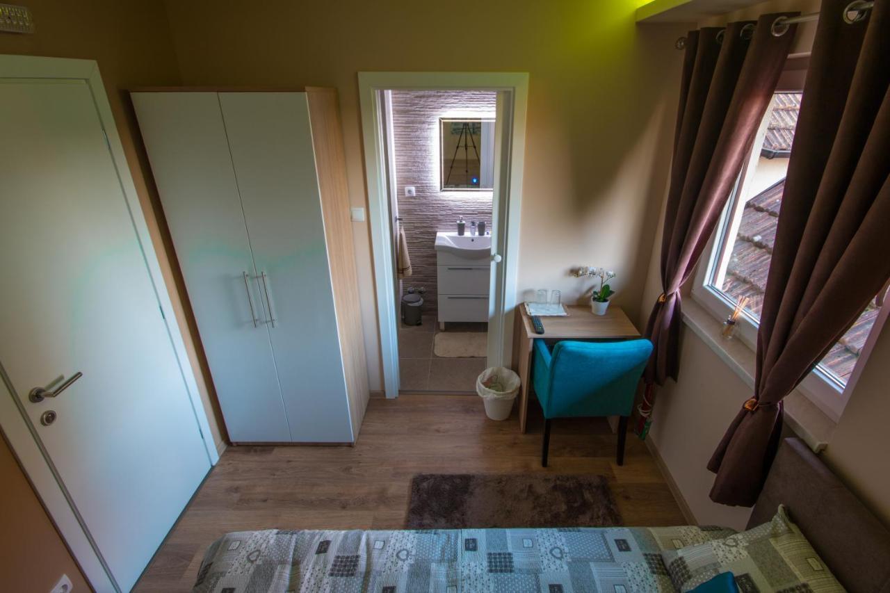 Gradiska Na Savi Apartmani I Sobe 외부 사진