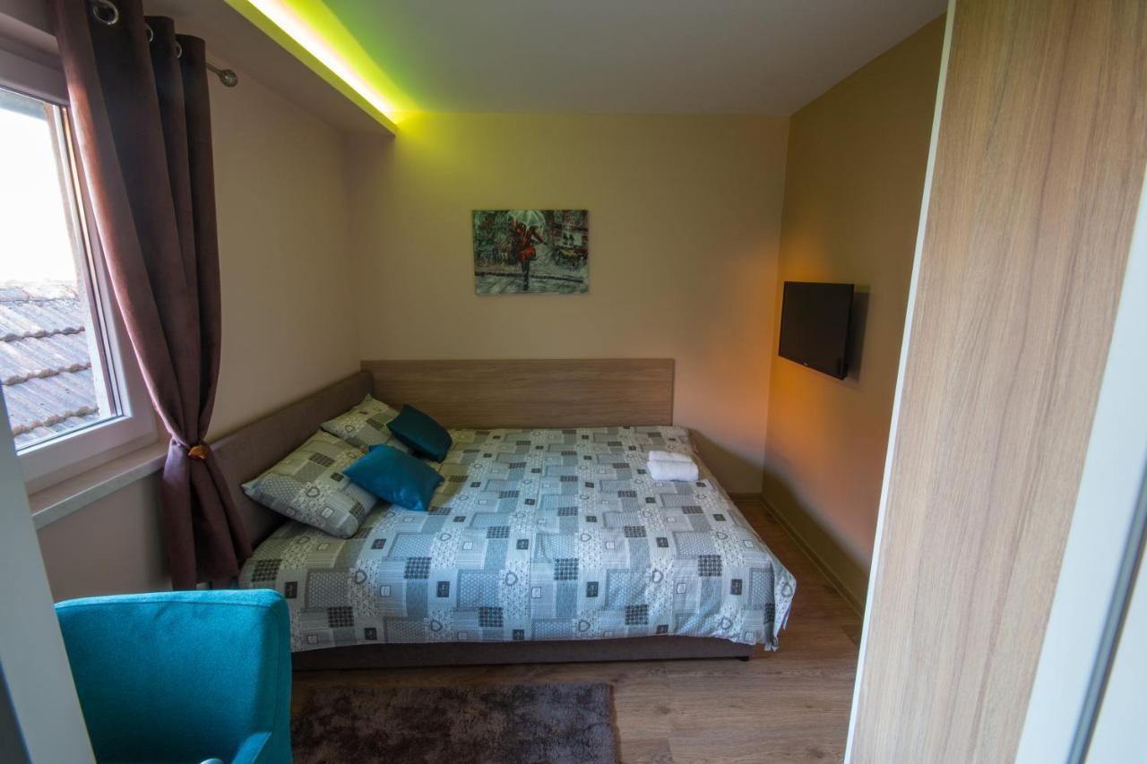 Gradiska Na Savi Apartmani I Sobe 외부 사진